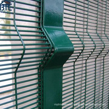 Green Color 2.1m Anti Climb Mesh Clear View Security Fence.